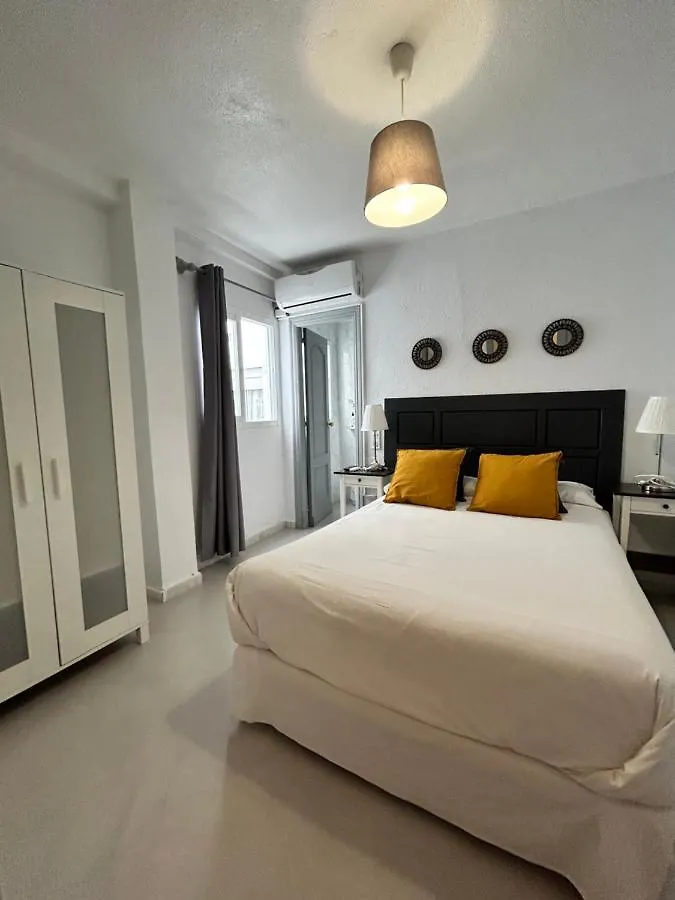 Hostal Berlin Marbella 0*,