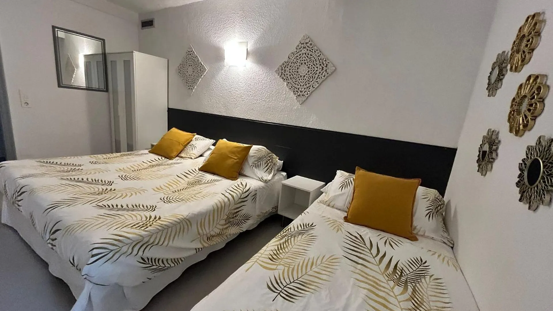 Hostal Berlin Marbella 0*,  Spain