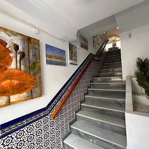 Albergue San Felipe, Marbella
